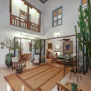 riad-le-j.marrakeshhotelsmorocco.com/